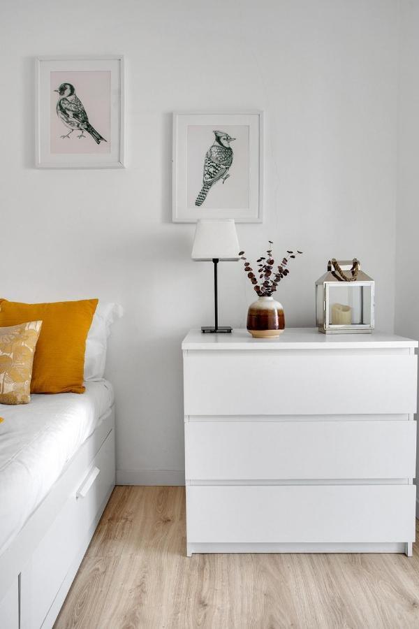 Modern 2 Bedroom Apartment In Estrela With Outside Terrace! Amazing For Families, Couples, Friends Lisboa المظهر الخارجي الصورة