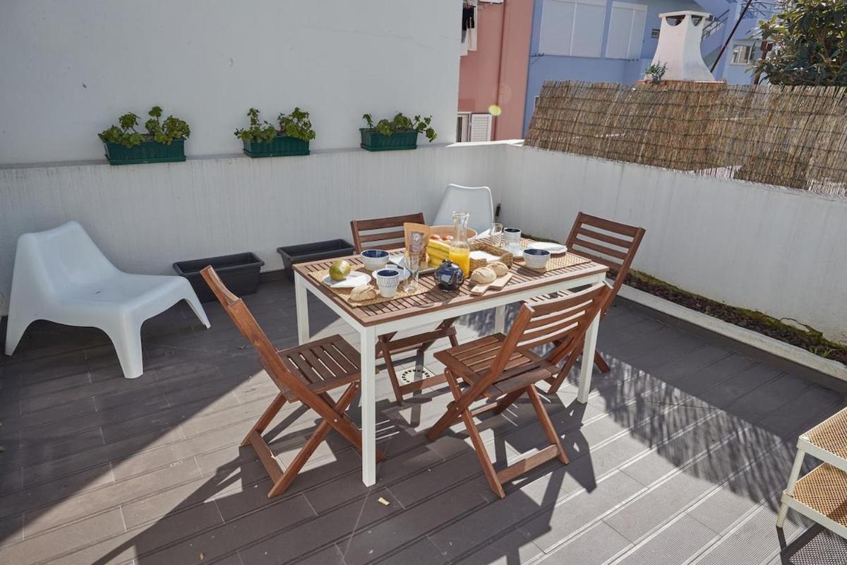 Modern 2 Bedroom Apartment In Estrela With Outside Terrace! Amazing For Families, Couples, Friends Lisboa المظهر الخارجي الصورة